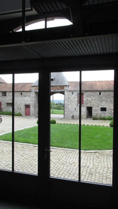 Ferme De La Porte Rouge Andenne Екстериор снимка