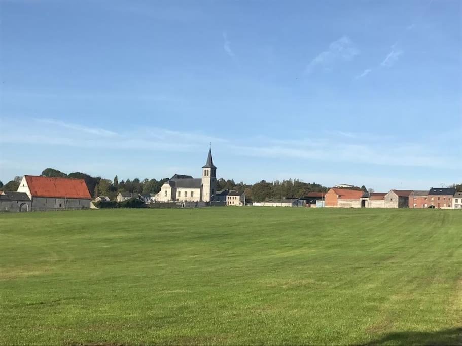 Ferme De La Porte Rouge Andenne Екстериор снимка